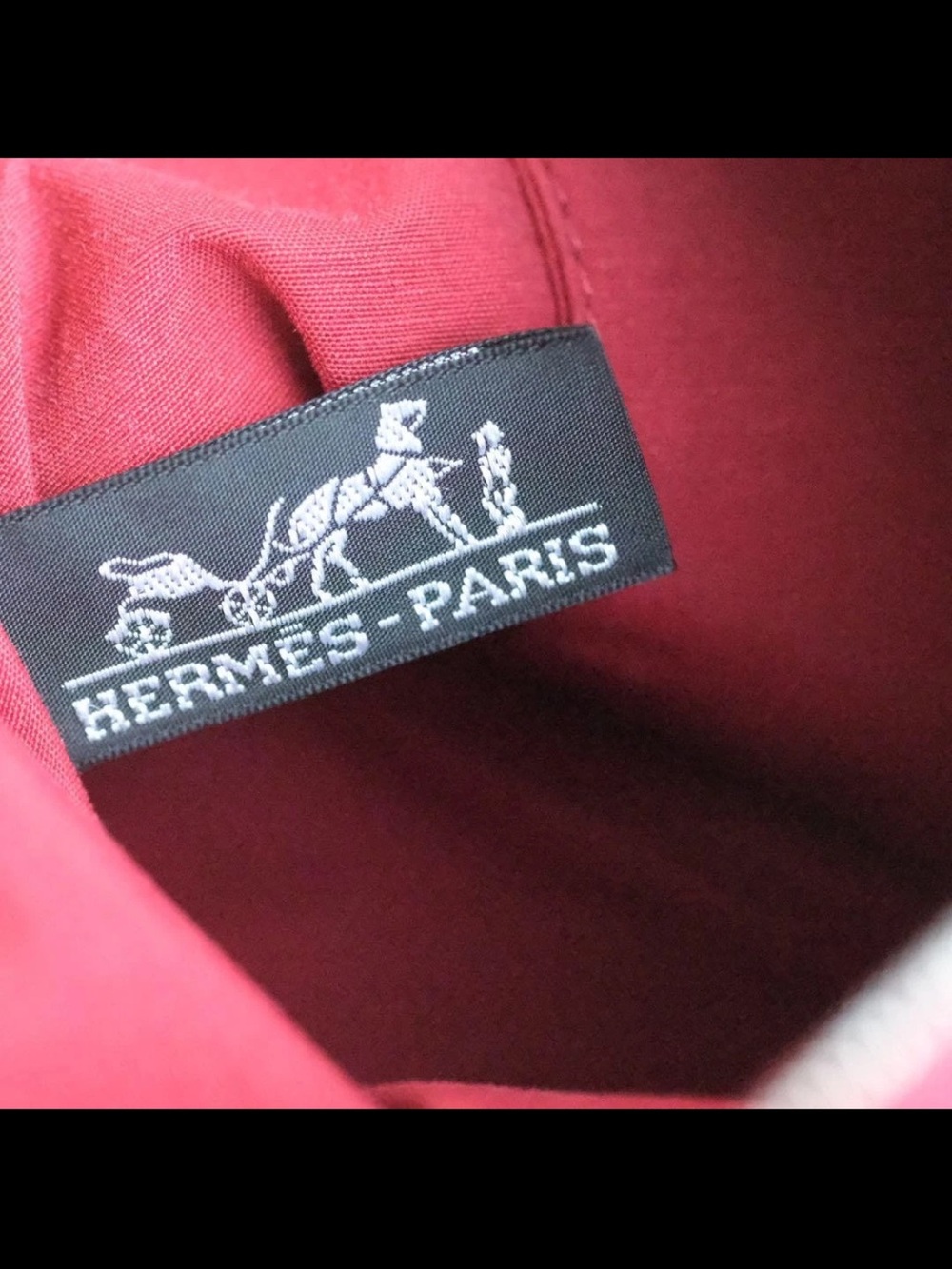 Hermes Men's Canvas Toiletry Pouch in Deep Red with Tan Trim - Picture 12 of 13